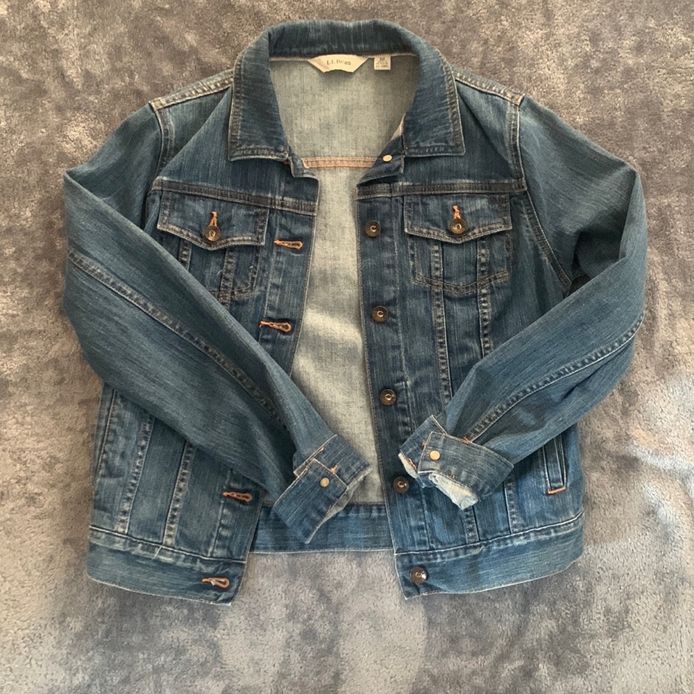 EUC L.L. Bean jean jacket XS